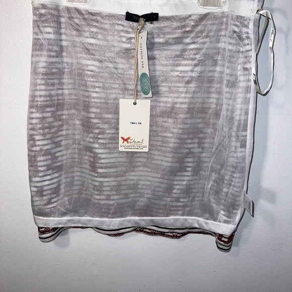 THML,Brandi,S, geometric Aztec pattern embordered,lined mini skirt - Picture 3 of 10